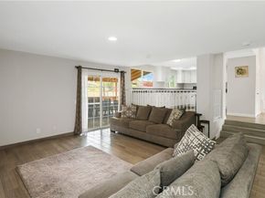 30 Country Wood, Pomona CA 91766