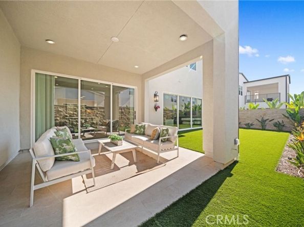 181 Buckeye, Lake Forest (el Toro) CA 92630
