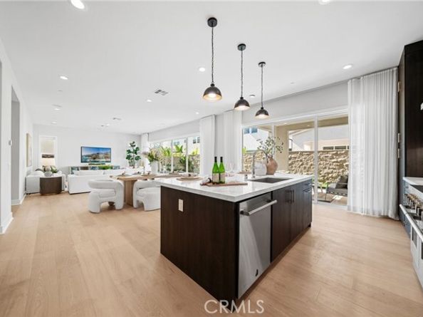 181 Buckeye, Lake Forest (el Toro) CA 92630