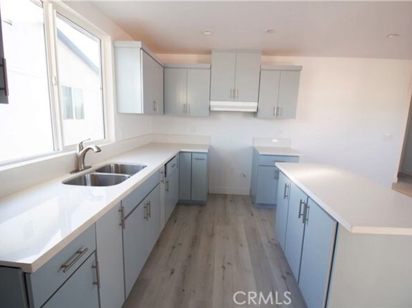 11031 S Burin Avenue, Lennox CA 90304