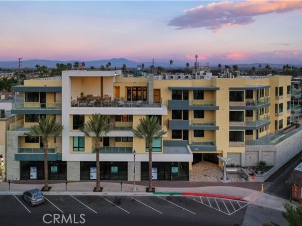 414 Main 400, Huntington Beach CA 92648