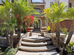 10 Water Lily Way, Laguna Hills CA 92679