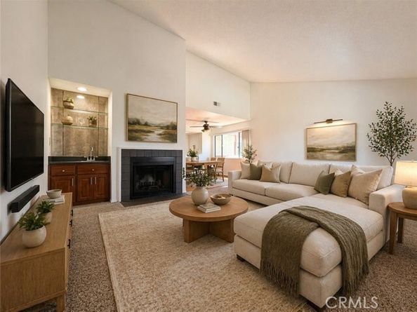 946 W 220th 218, Torrance CA 90502