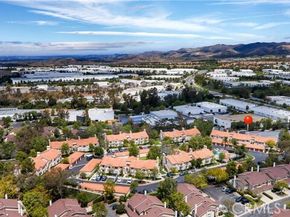 26342 Forest Ridge 1C, Lake Forest (el Toro) CA 92630