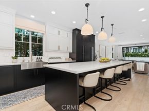 701 Poinsettia Avenue, Corona Del Mar (newport Beach) CA 92625