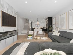 701 Poinsettia Avenue, Corona Del Mar (newport Beach) CA 92625