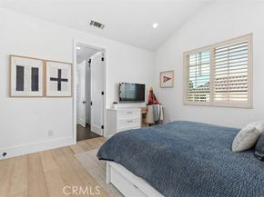 701 Poinsettia Avenue, Corona Del Mar (newport Beach) CA 92625