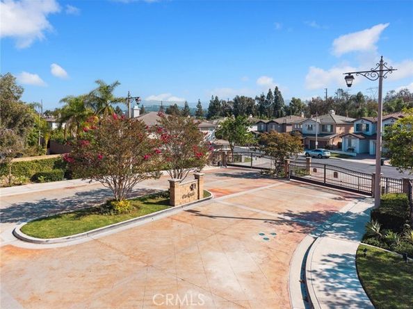 8180 E Brookdale Lane, Anaheim CA 92807