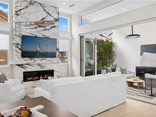 508 Acacia, Corona Del Mar (newport Beach) CA 92625