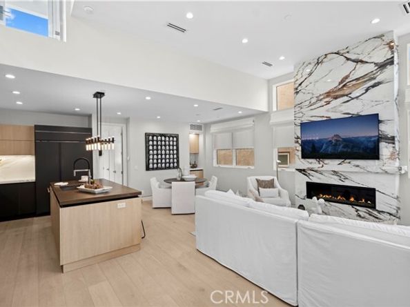 508 Acacia, Corona Del Mar (newport Beach) CA 92625