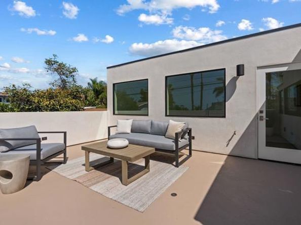 2052 Montgomery Avenue, Cardiff By The Sea (encinitas) CA 92007