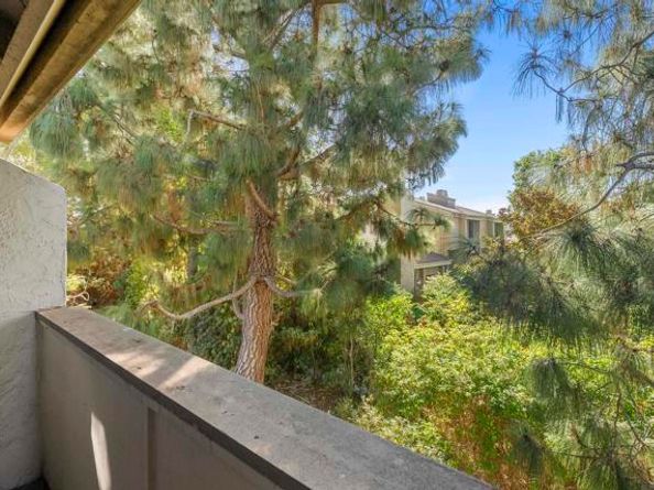 8441 Via Mallorca 76, La Jolla (san Diego) CA 92037