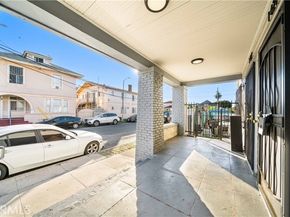 1425 W 18th St., Los Angeles CA 90006