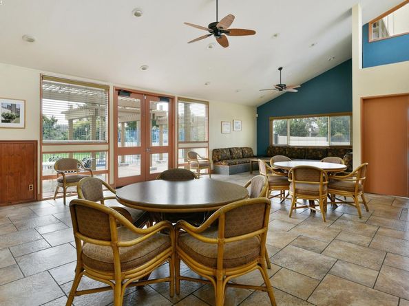 3344 Solomon Ln, Alameda CA 94502