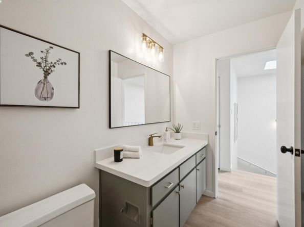 3344 Solomon Ln, Alameda CA 94502