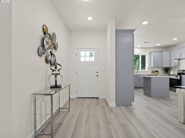 4614 Houndshaven Way, San Jose CA 95111