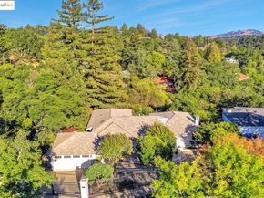 15 Los Dedos Road, Orinda CA 94563