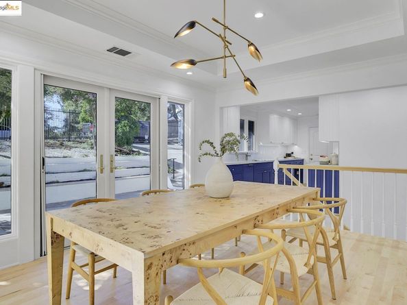 15 Los Dedos Road, Orinda CA 94563