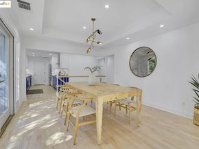15 Los Dedos Road, Orinda CA 94563