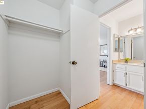 518 Kains Ave 103, Albany CA 94706