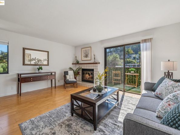 518 Kains Ave 103, Albany CA 94706