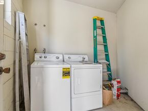 518 Kains Ave 103, Albany CA 94706