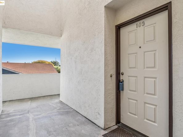 518 Kains Ave 103, Albany CA 94706