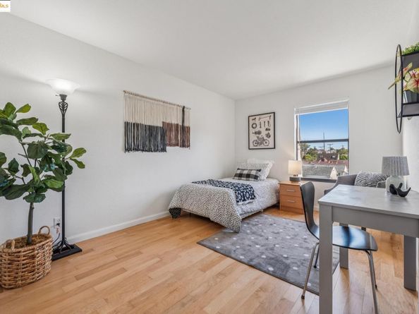 518 Kains Ave 103, Albany CA 94706