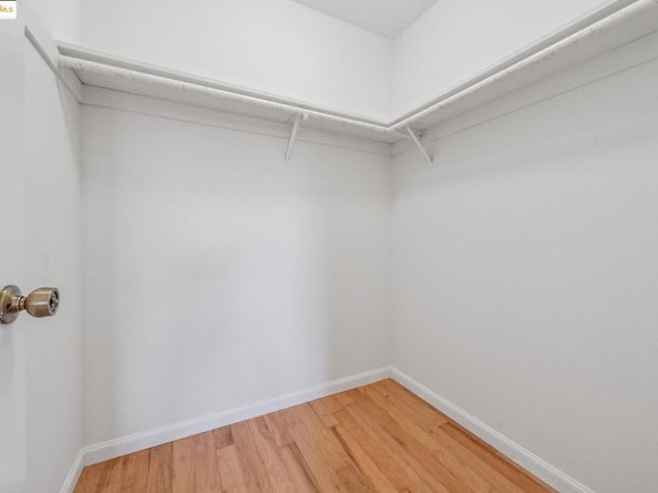 518 Kains Ave 103, Albany CA 94706