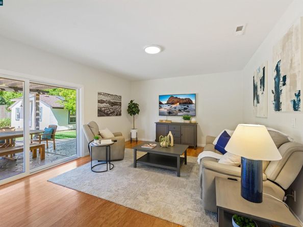 2172 La Salle Dr, Walnut Creek CA 94598