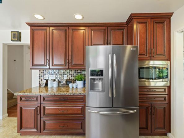 2172 La Salle Dr, Walnut Creek CA 94598