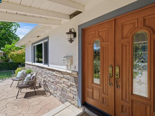 2172 La Salle Dr, Walnut Creek CA 94598