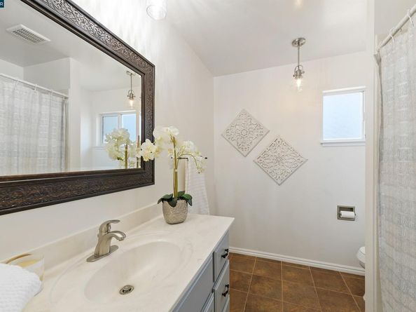 2172 La Salle Dr, Walnut Creek CA 94598