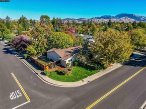 1856 Carriage Dr, Walnut Creek CA 94598