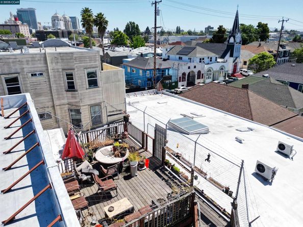 2521 San Pablo Ave, Oakland CA 94612