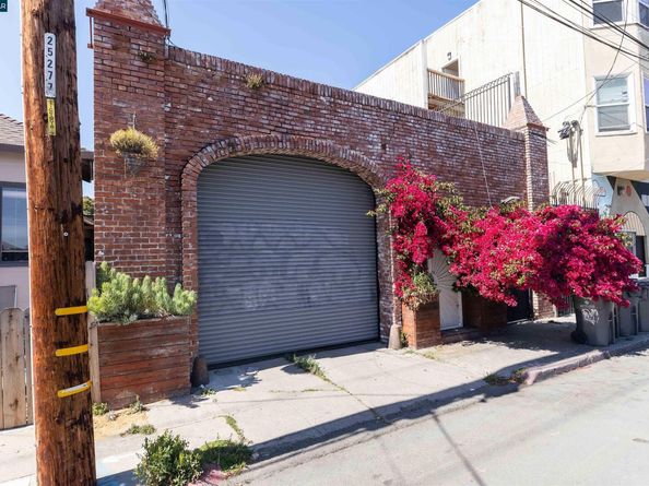 2521 San Pablo Ave, Oakland CA 94612