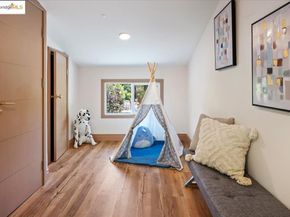 164 Duncan Way, Oakland CA 94611