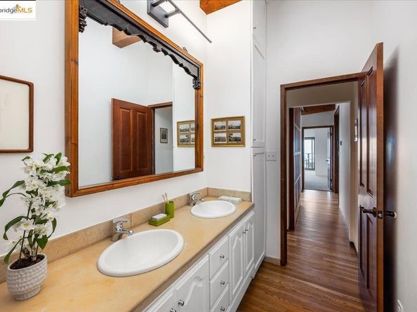 630 Panoramic Way, Berkeley CA 94704