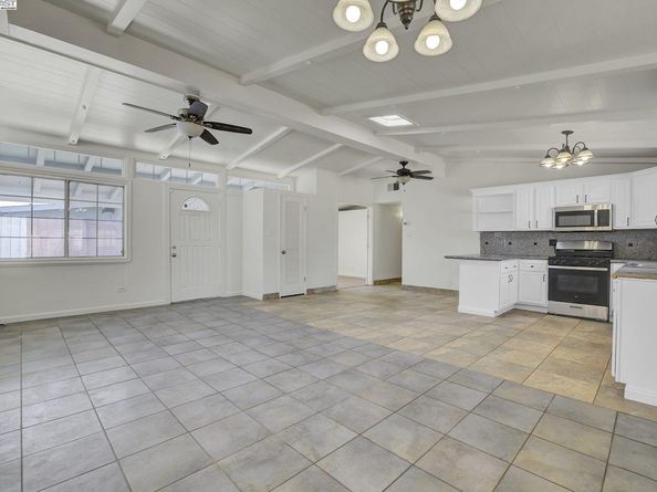 2675 Leeward St, Hayward CA 94545