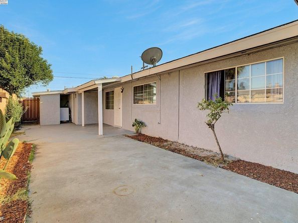 2675 Leeward St, Hayward CA 94545