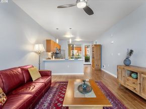 340 29th Ave. 207, Oakland CA 94601