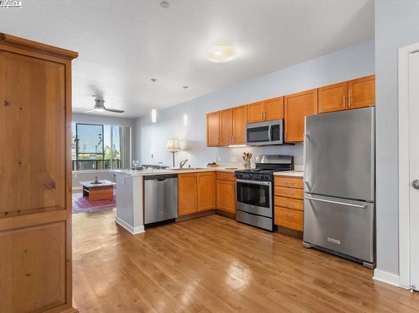 340 29th Ave. 207, Oakland CA 94601