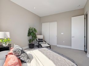 25 Diablo Dr, Oakland CA 94611