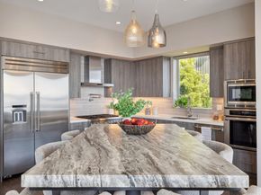 25 Diablo Dr, Oakland CA 94611