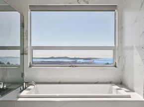 25 Diablo Dr, Oakland CA 94611