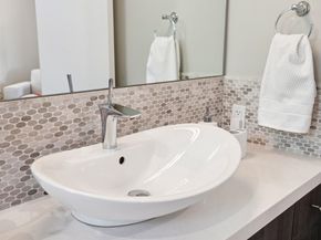 25 Diablo Dr, Oakland CA 94611