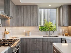 25 Diablo Dr, Oakland CA 94611