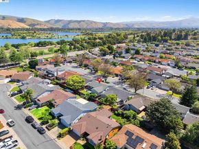 3179 Mackenzie Pl, Fremont CA 94536