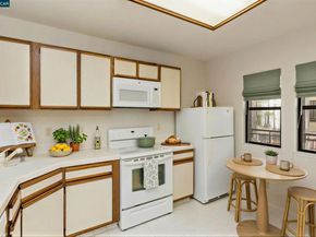 621 N Villa Way, Walnut Creek CA 94595