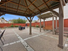 234 Bridgewater Rd, Hayward CA 94544